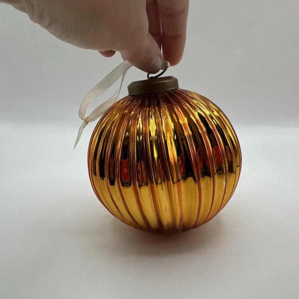 Vintage Kugel Glass Ornament Gold Ribbed Pumpkin Shape Mercury  Glass‎